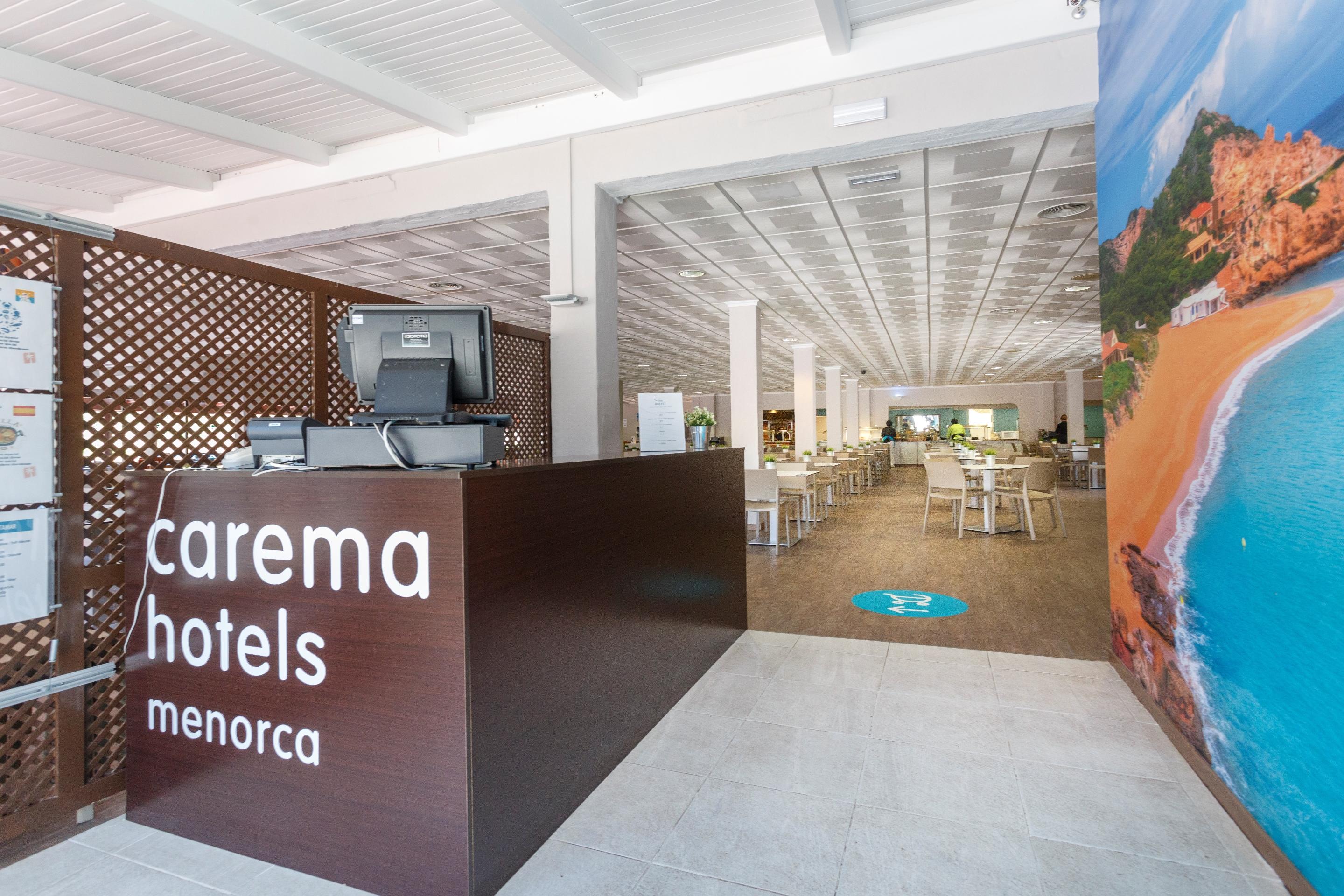 Fergus Club Carema Splash Playas De Fornells Restoran fotoğraf